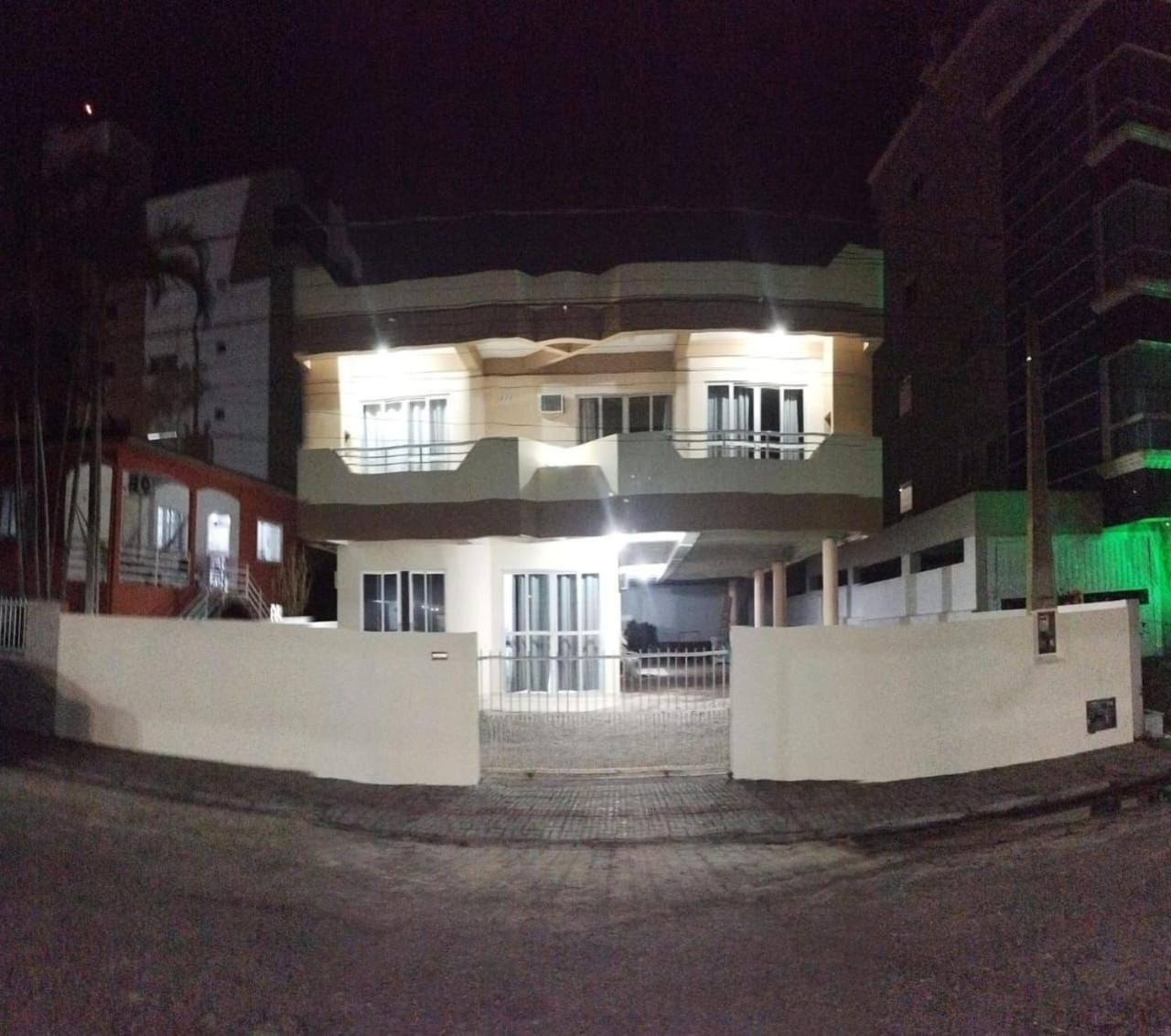 Appartamento Residencial Nereu Bombinhas Esterno foto